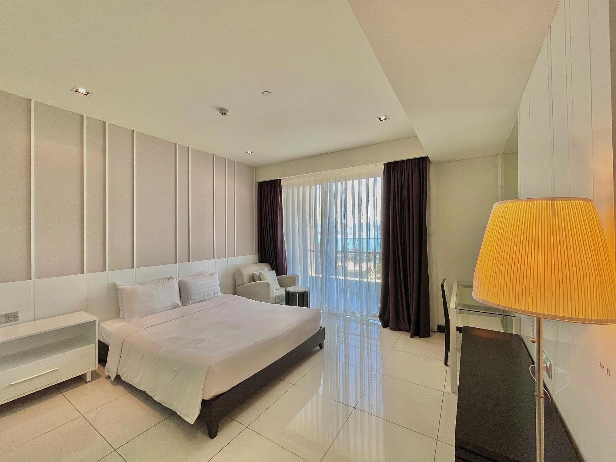 The Sea Luxury